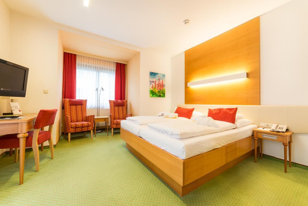 Vitalzeit Hotel Weber Bad Schönau Εξωτερικό φωτογραφία